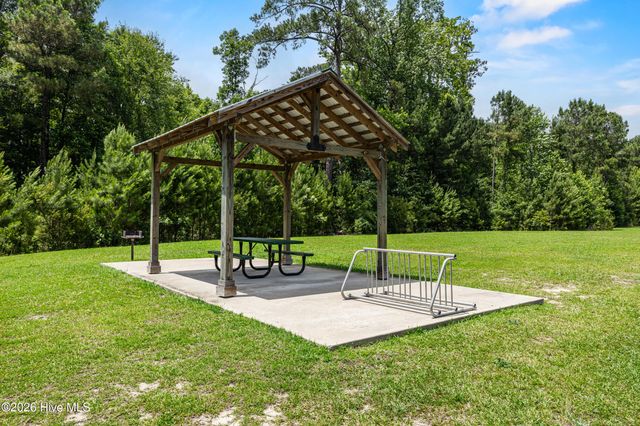 372 Poppleton Drive, Hampstead, NC 28443