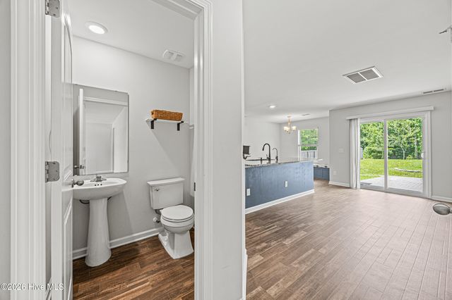 372 Poppleton Drive, Hampstead, NC 28443