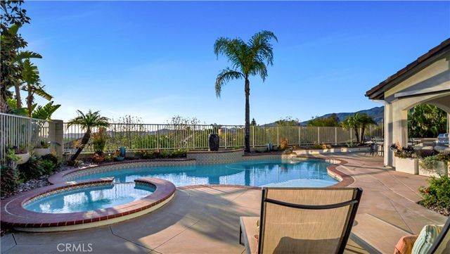 21621 Turtledove St, Rancho Santa Margarita, CA 92679