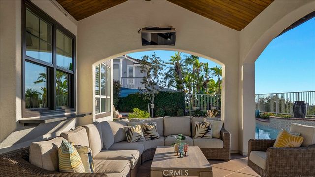 21621 Turtledove St, Rancho Santa Margarita, CA 92679