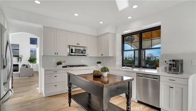 21621 Turtledove St, Rancho Santa Margarita, CA 92679