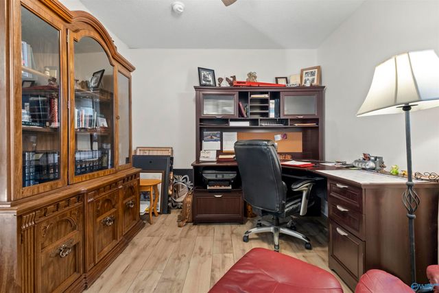 8 Smith Court, Centre, AL 35960