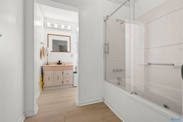 8 Smith Court, Centre, AL 35960