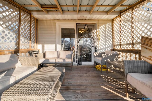 8 Smith Court, Centre, AL 35960