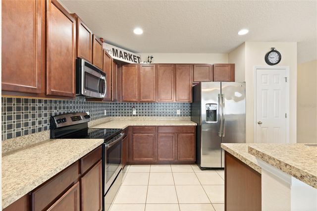 222 BELLA WAY, Groveland, FL 34736