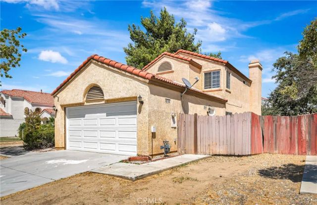 44636 17th St East East, Lancaster, CA 93535