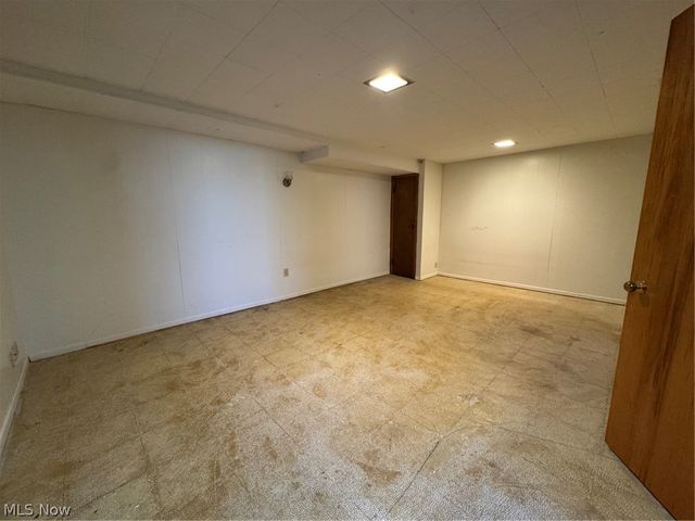 145 Anna Avenue NW, Canton, OH 44708