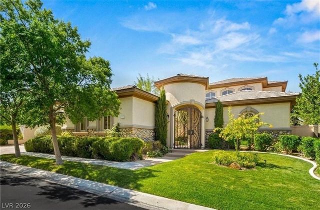 9312 Fontainbleu Drive, Las Vegas, NV 89145