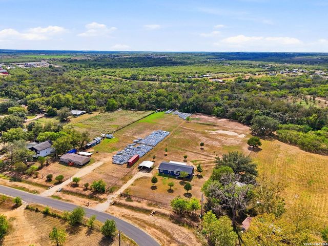 15143 S SKAGGS RD, Atascosa, TX 78002
