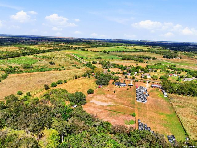 15143 S SKAGGS RD, Atascosa, TX 78002