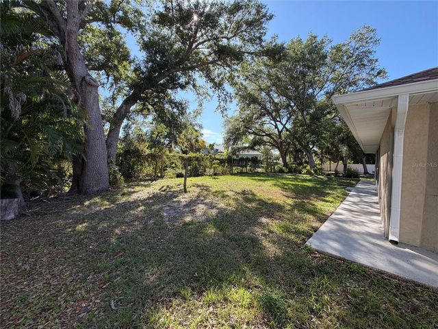 4847 LUTHER AVENUE, North Port, FL 34288
