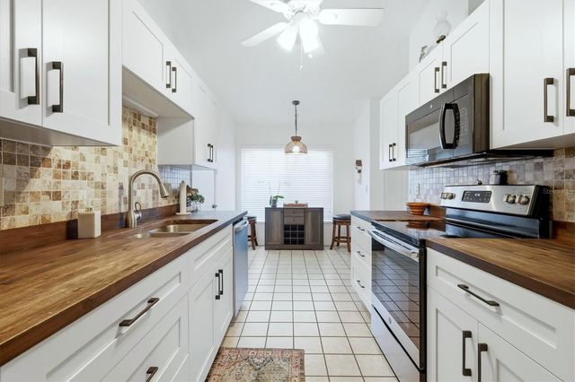 3102 40TH STREET W, Bradenton, FL 34205