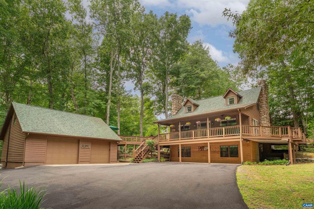 116 LAKEWOOD DR, Mineral, VA 23117
