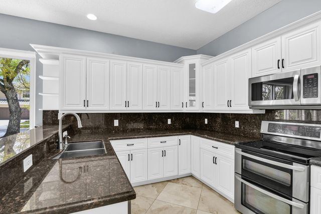 6296 Branchwood Drive, Greenacres, FL 33467