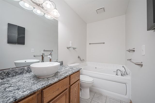 6736 Waterview Drive, Grandville, MI 49418