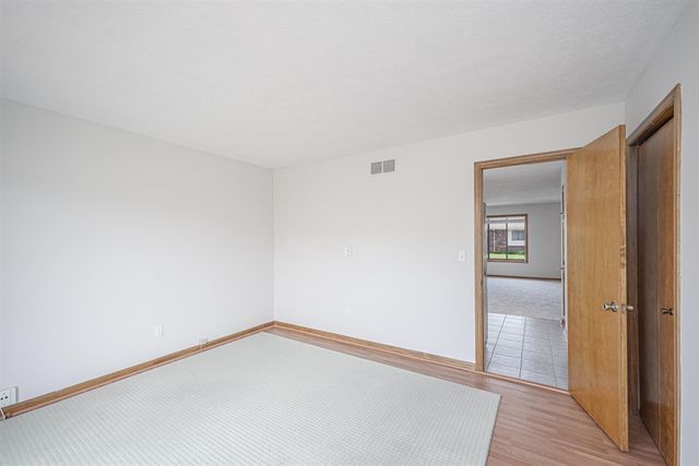 6736 Waterview Drive, Grandville, MI 49418