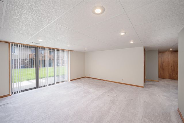6736 Waterview Drive, Grandville, MI 49418
