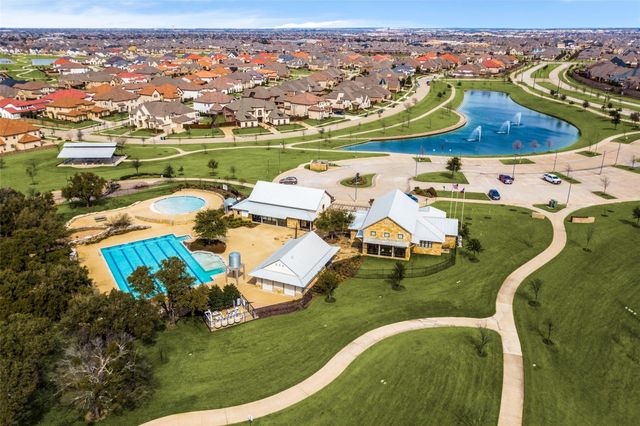 8272 Haltered Horse Lane, Frisco, TX 75036