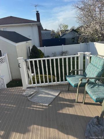 494 Lincoln Street, Cedarhurst, NY 11516