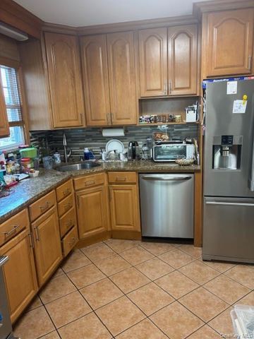 494 Lincoln Street, Cedarhurst, NY 11516