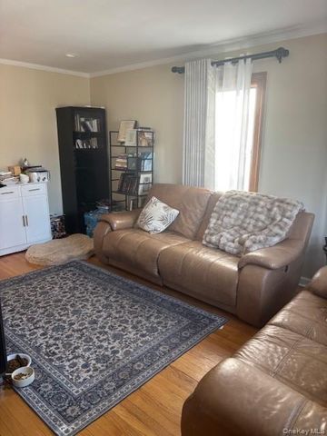 494 Lincoln Street, Cedarhurst, NY 11516