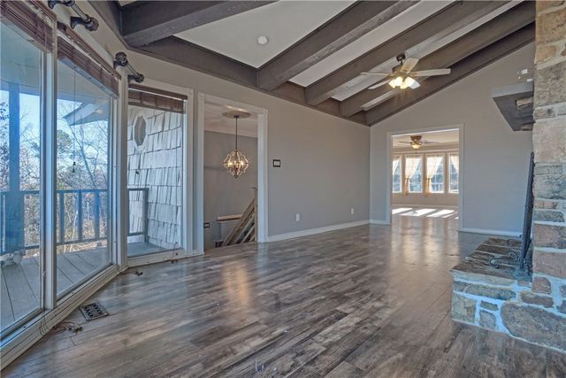 111 Western Drive, Russellville, AR 72801