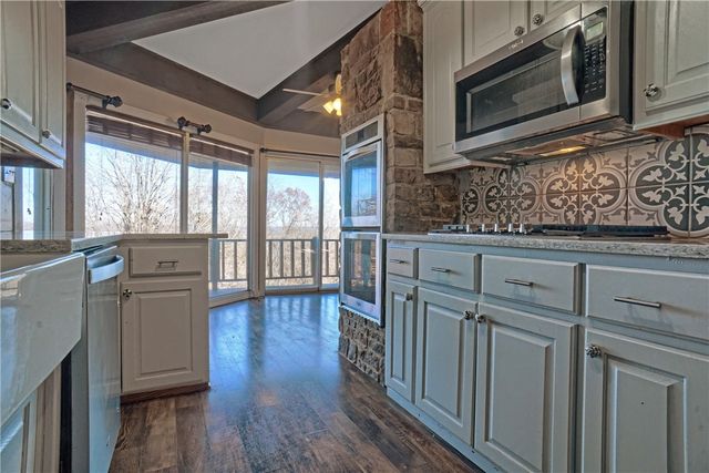 111 Western Drive, Russellville, AR 72801