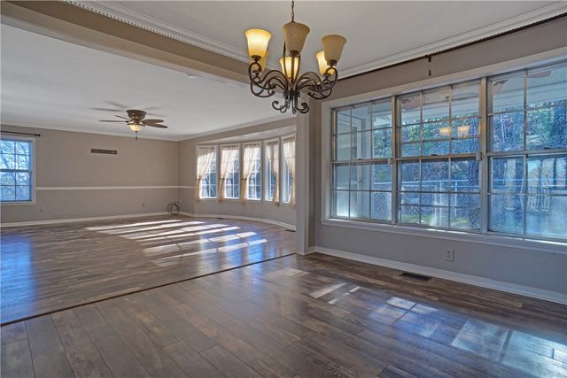 111 Western Drive, Russellville, AR 72801