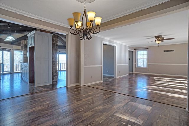 111 Western Drive, Russellville, AR 72801