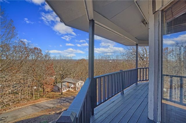 111 Western Drive, Russellville, AR 72801