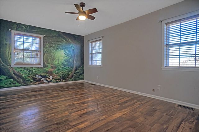 111 Western Drive, Russellville, AR 72801