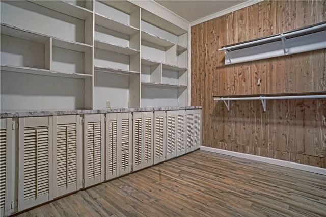 111 Western Drive, Russellville, AR 72801