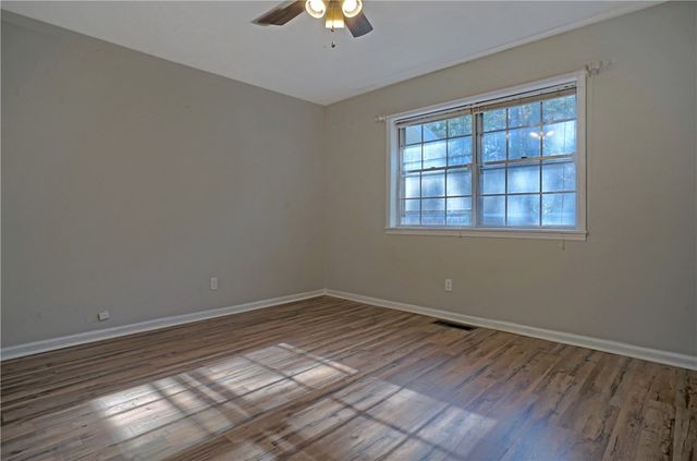 111 Western Drive, Russellville, AR 72801