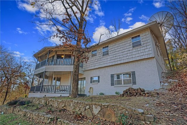 111 Western Drive, Russellville, AR 72801