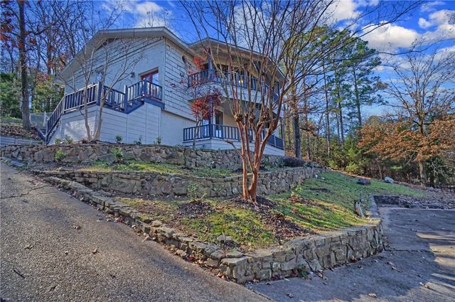 111 Western Drive, Russellville, AR 72801