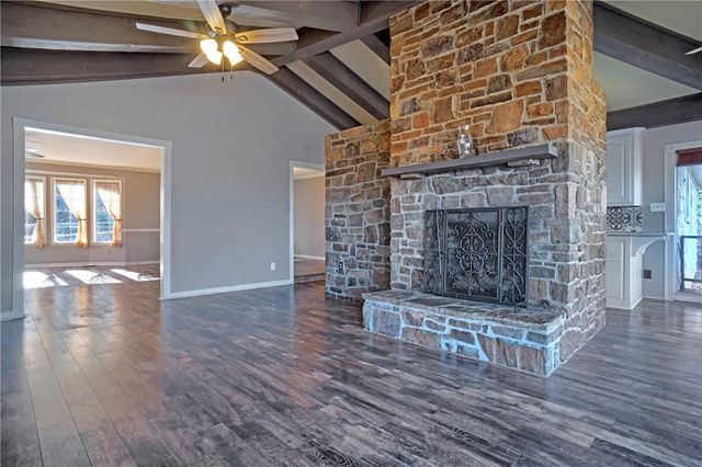 111 Western Drive, Russellville, AR 72801