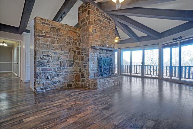 111 Western Drive, Russellville, AR 72801