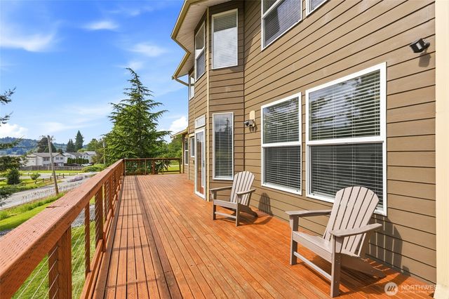 24064 Walker Valley Road, Mount Vernon, WA 98274