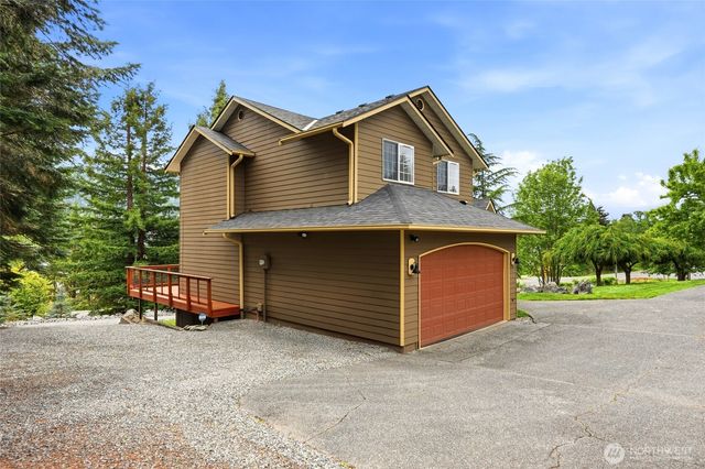 24064 Walker Valley Road, Mount Vernon, WA 98274