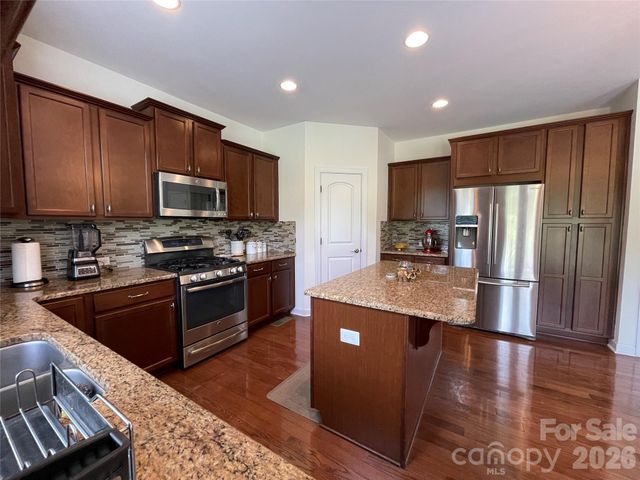 707 Five Leaf Lane, Waxhaw, NC 28173