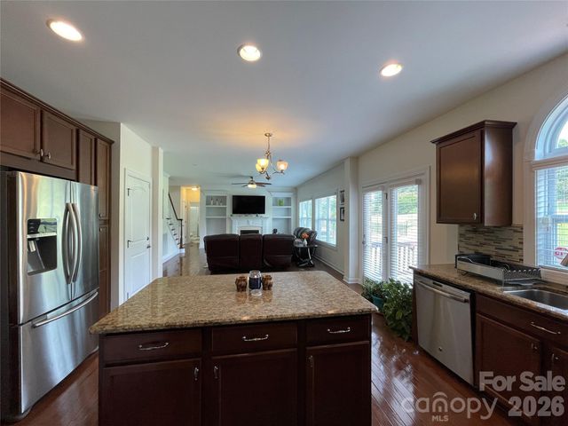 707 Five Leaf Lane, Waxhaw, NC 28173