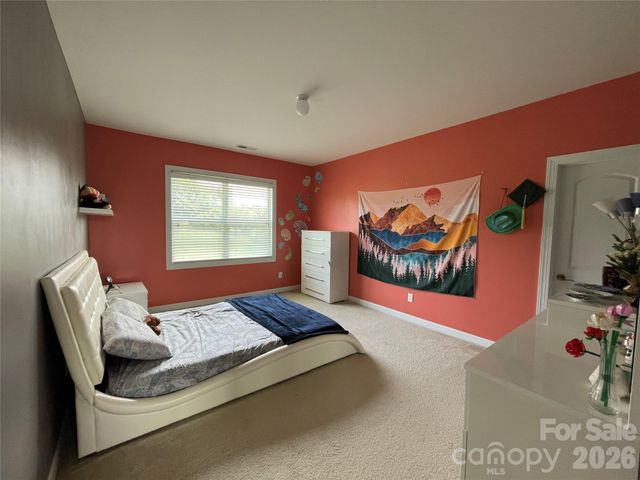 707 Five Leaf Lane, Waxhaw, NC 28173