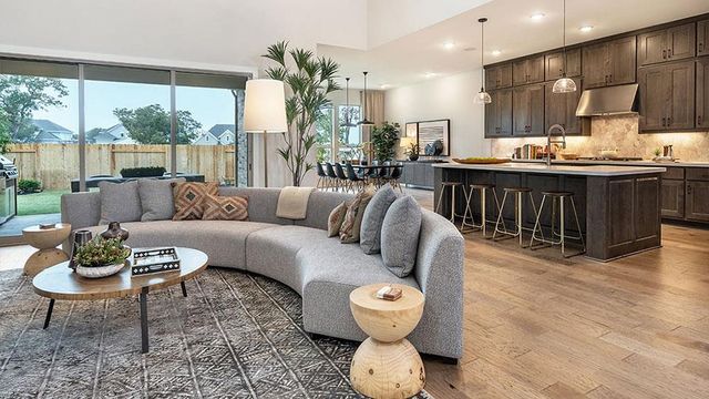 1521 Novara TRL, Leander, TX 78641