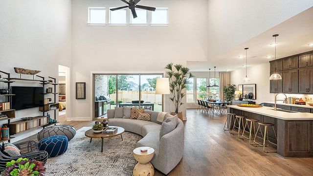 1521 Novara TRL, Leander, TX 78641