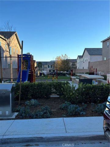 533 Pablo Road, Lake Elsinore, CA 92530