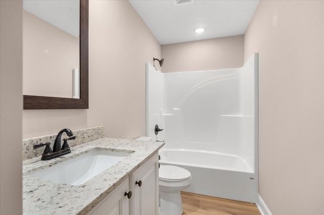 1009 Browns Bridge Rd., Hattiesburg, MS 39401