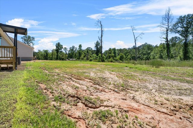 1009 Browns Bridge Rd., Hattiesburg, MS 39401