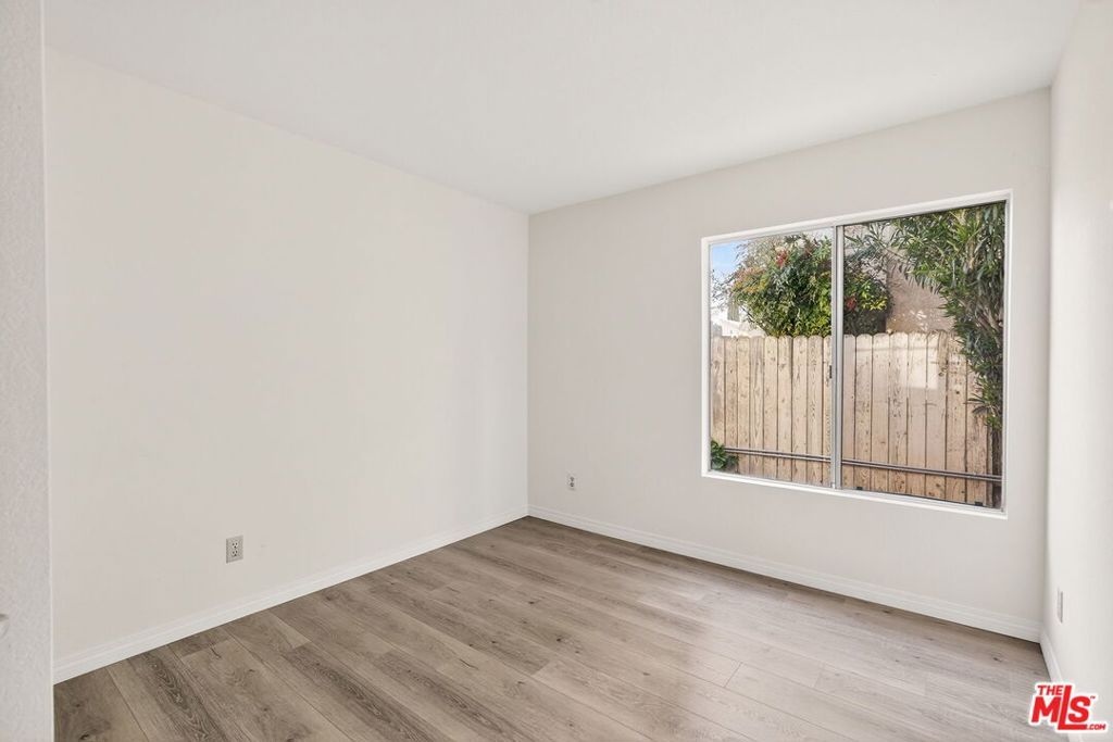 Image 27 of property listing at 44234 Lively Avenue, Lancaster, CA 93536