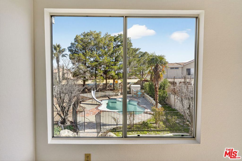 Image 35 of property listing at 44234 Lively Avenue, Lancaster, CA 93536