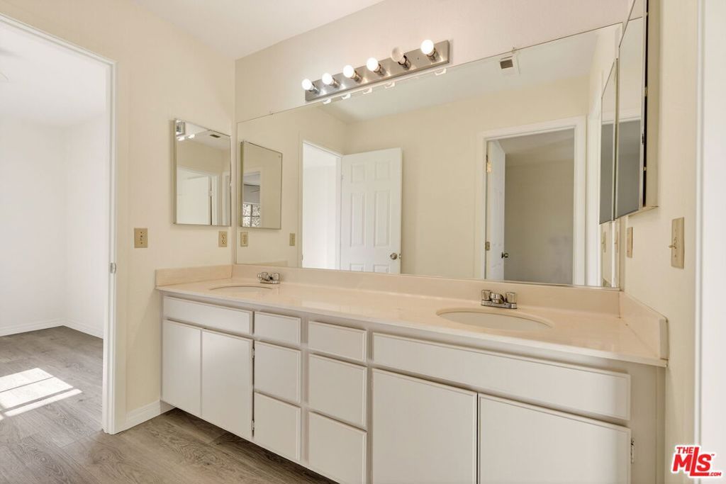 Image 51 of property listing at 44234 Lively Avenue, Lancaster, CA 93536